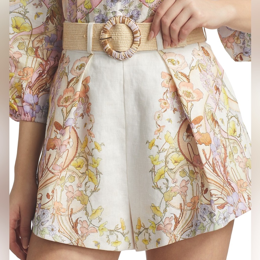 Zimmermann ‘Jeannie Tuck Shorts’ in Floral Swirl - US 4 / AU 0 / X-Small XS